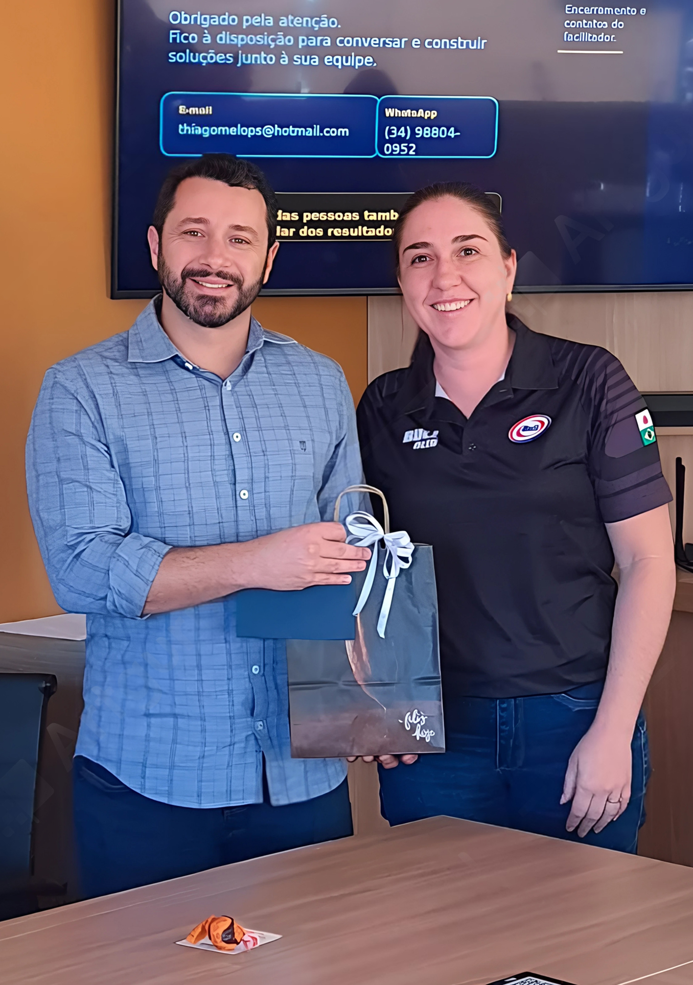 Prêmio: 🤝 ENTRE O PAPEL E A PESSOA